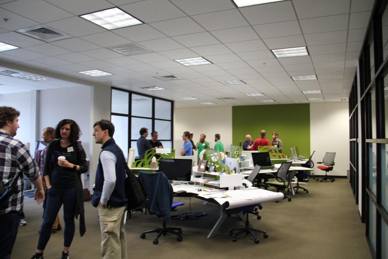 A group of Charlottesville techies gathered for beSwarm in 2015